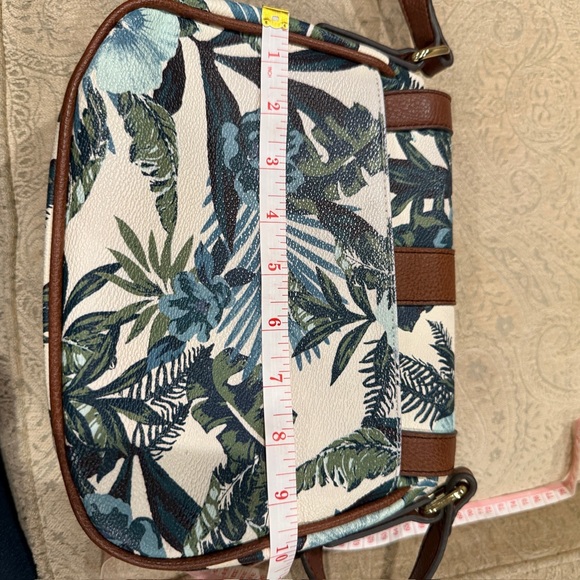 Tropical Leaf Print Brown Crossbody Bag - Picture 4 of 5